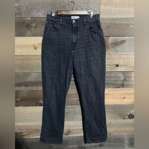 Abercrombie & Fitch The 90s Straight Ultra High Rise Jeans 30s